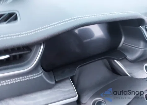 2023 Jeep Grand Cherokee Limited 4X4 from USA, damaged, VIN 1C4RJHBGXPC643171